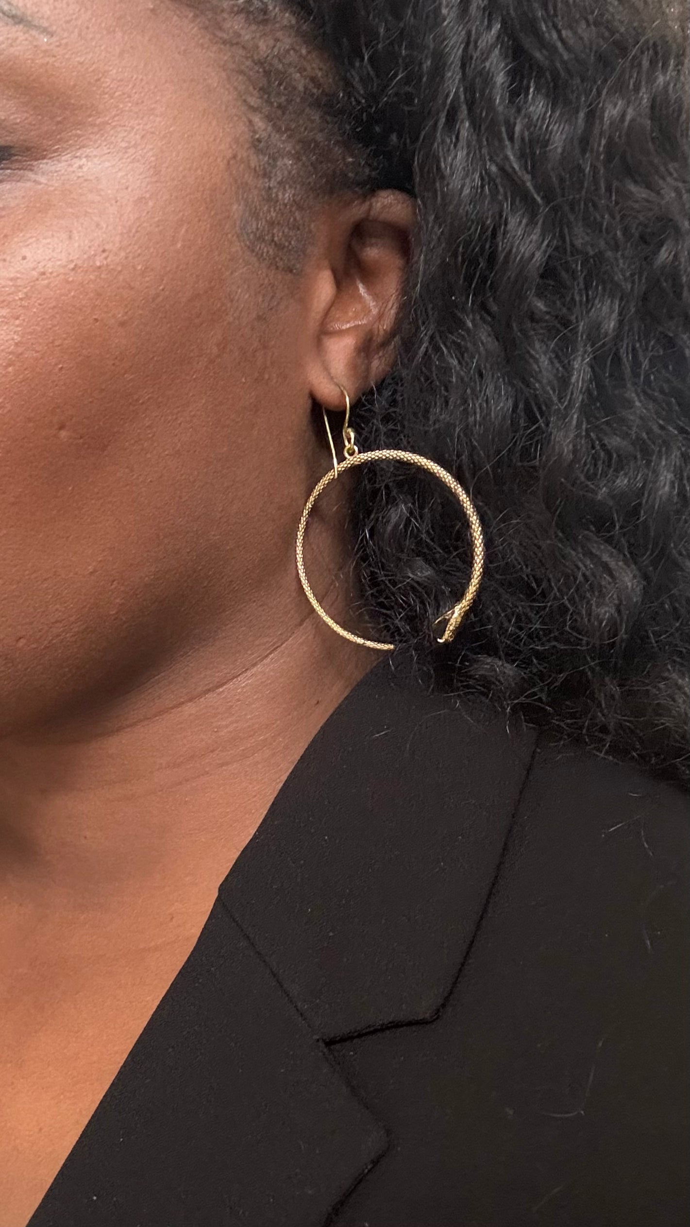 Kuti - Handmade Snake Shape Earrings