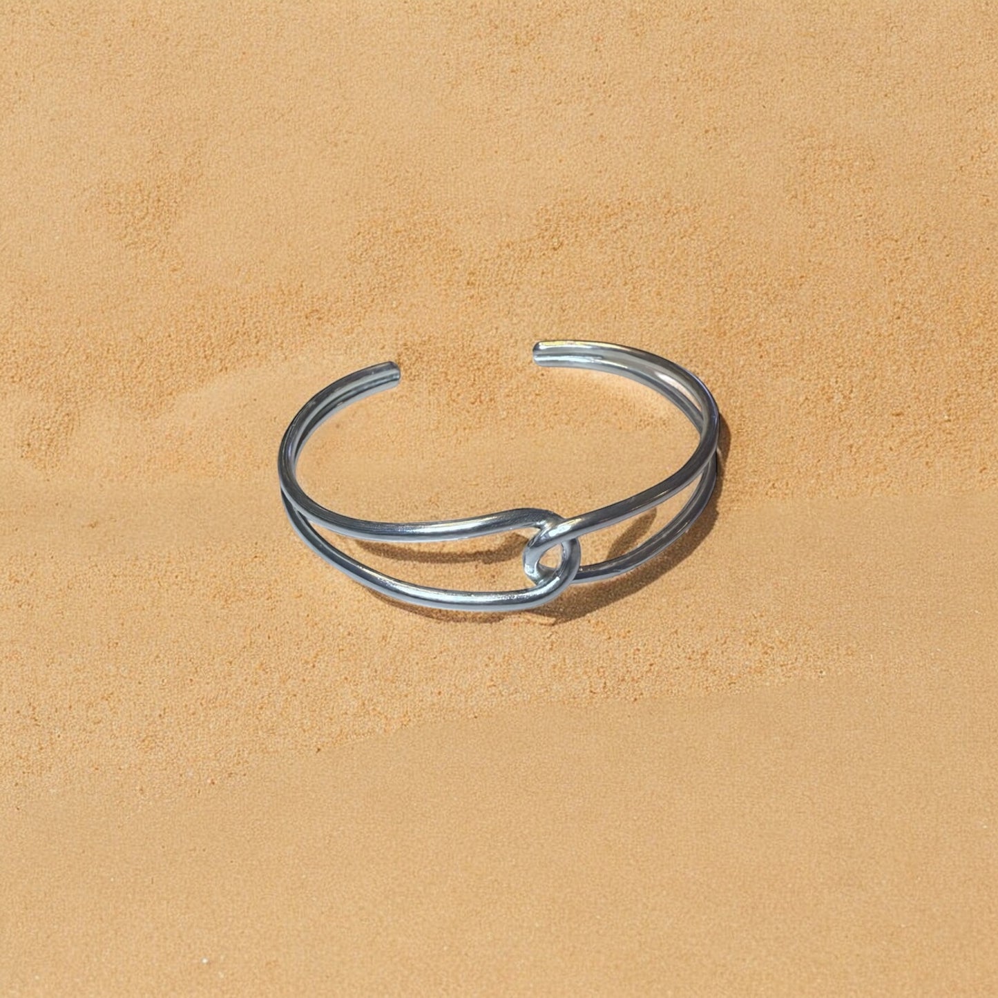 Jàlu - Handmade Adjust Cuff Bracelet - African Brass