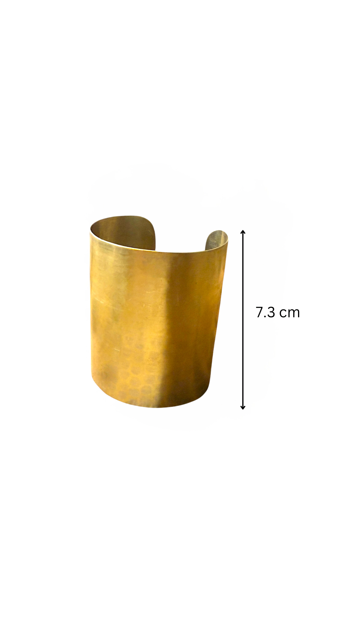 Finyé - Wide handmade copper cuff