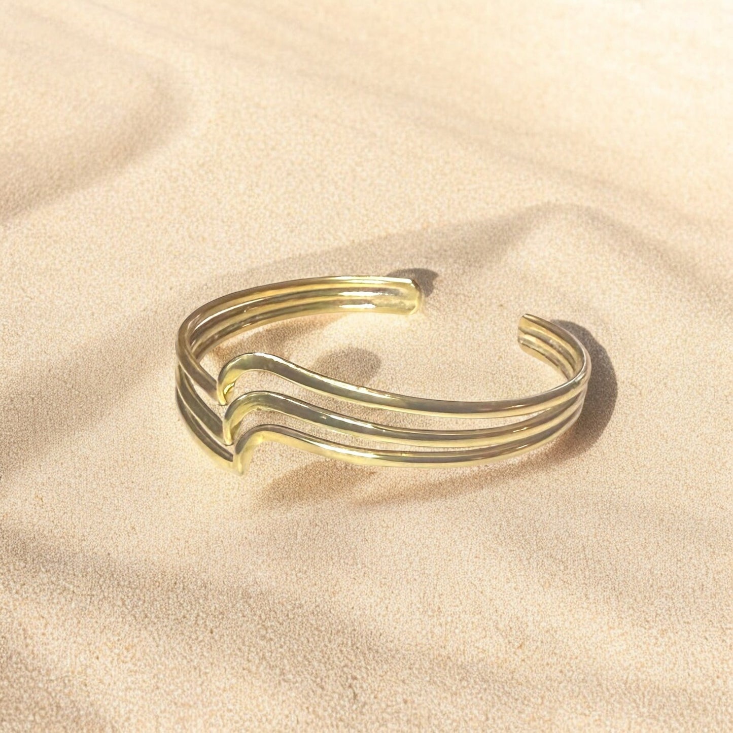 Wõn - African Brass Bracelet Handmade in Senegal