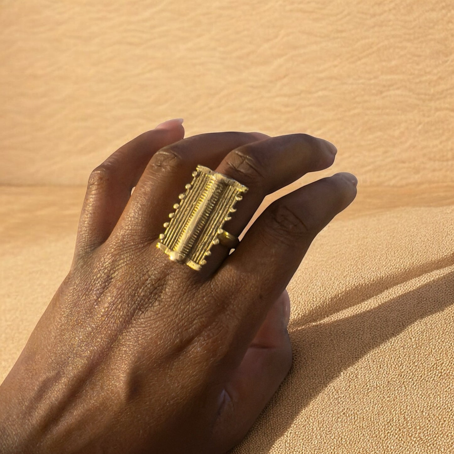 Dakari - Fait main en Afrique - Bague en laiton