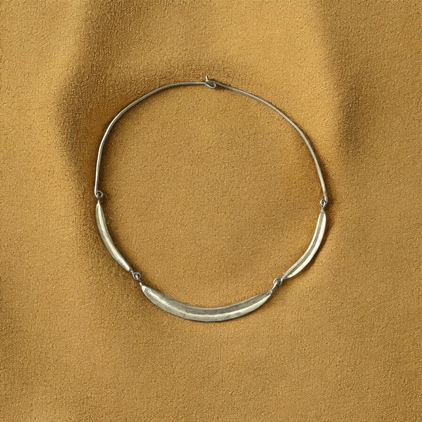 Kpékpé - Handmade Brass Rigid Necklace - Made in Senegal