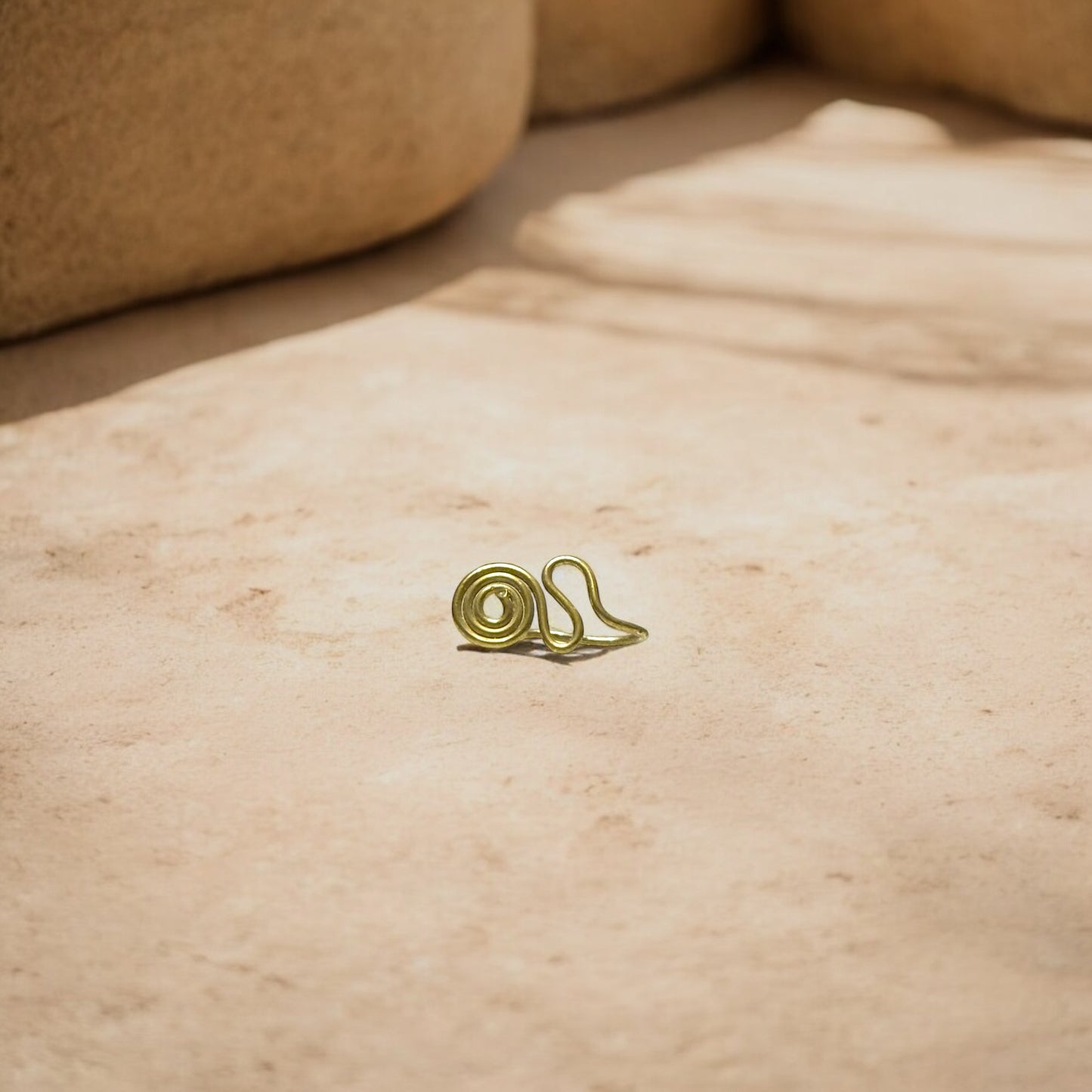 Tage - Spiral Nose Ring