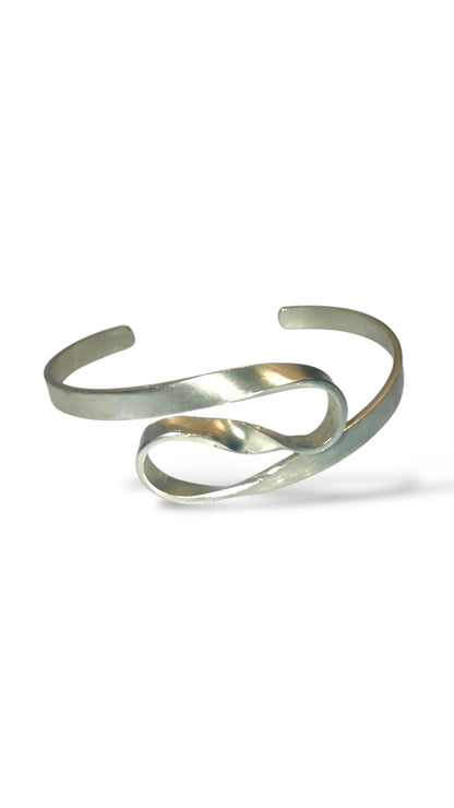 Curled Bracelet