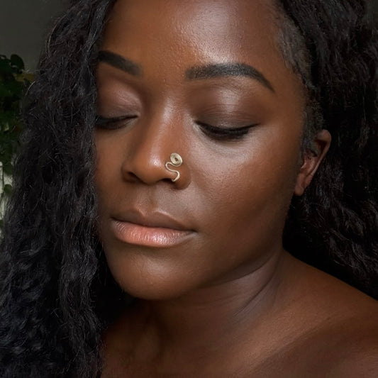Tage - Spiral Nose Ring