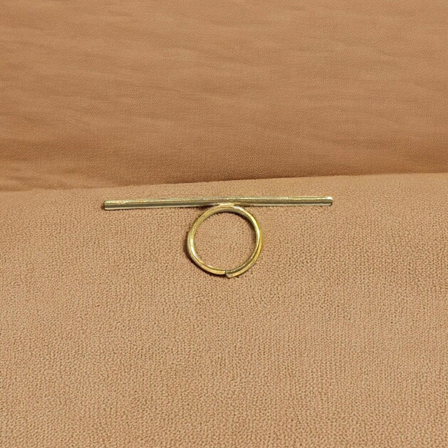 Kindi - Lightweight African brass Ring on Two fingers