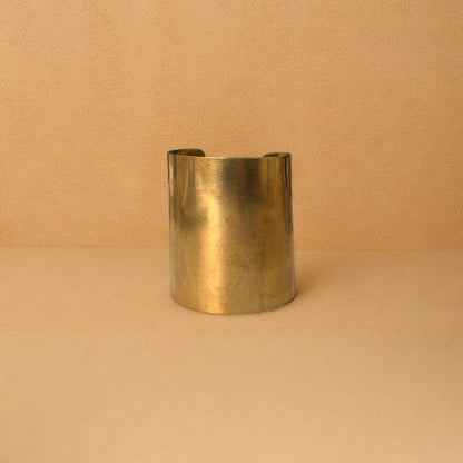 Kewi - Brass cuff Bracelet Handmade in West Africa