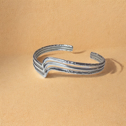 Wõn - African Brass Bracelet Handmade in Senegal