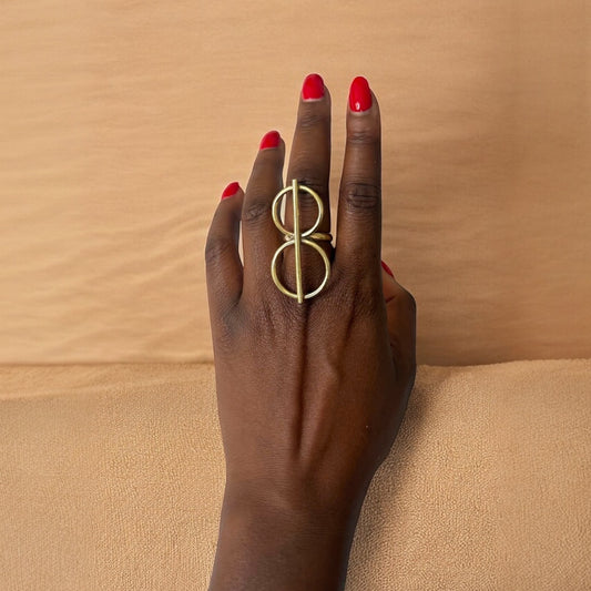 Zane - Bague légère en laiton africain faite à la main avec boucles