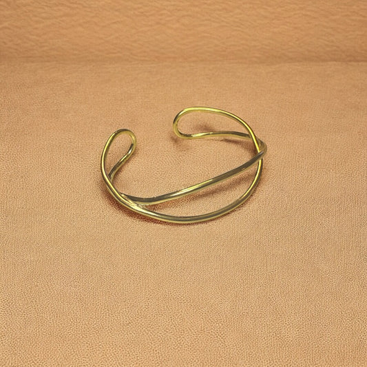 Fala Cuff - Handmade African Bracelet - Brass