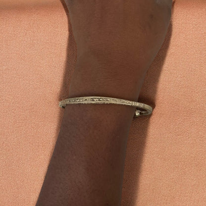 Tilleli - Bracelet gravé fait main - Bague en laiton africain