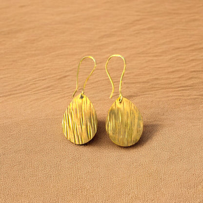 Nyaaré - Handmade in Senegal Hammered Drop Earrings - Made of Brass