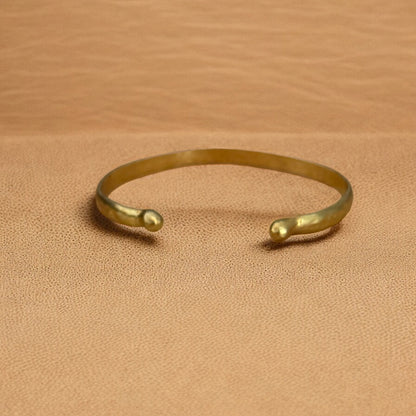 Dita - Handmade Brass Bracelet- Adjustable- Hammered design - Made in Senegal